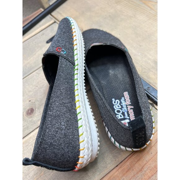 US8.5 Bobs Skechers Gray Loafers Rainbow Stitching Pride Slip Ons - Picture 9 of 9